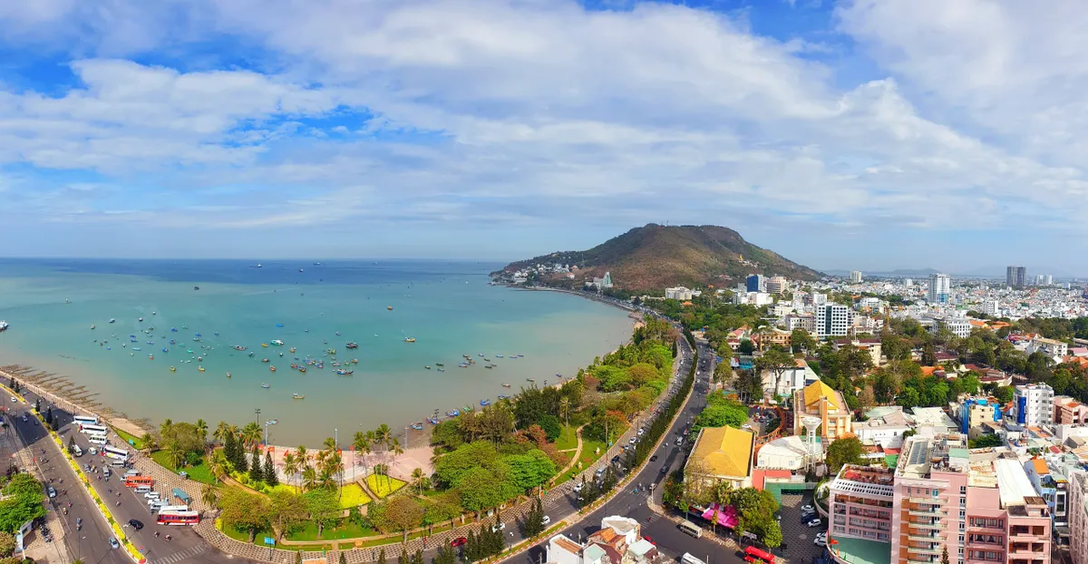 Bà Rịa - Vũng Tàu phát huy thế mạnh kinh tế biển gắn với chủ quyền an ninh biên giới - Ảnh 1.