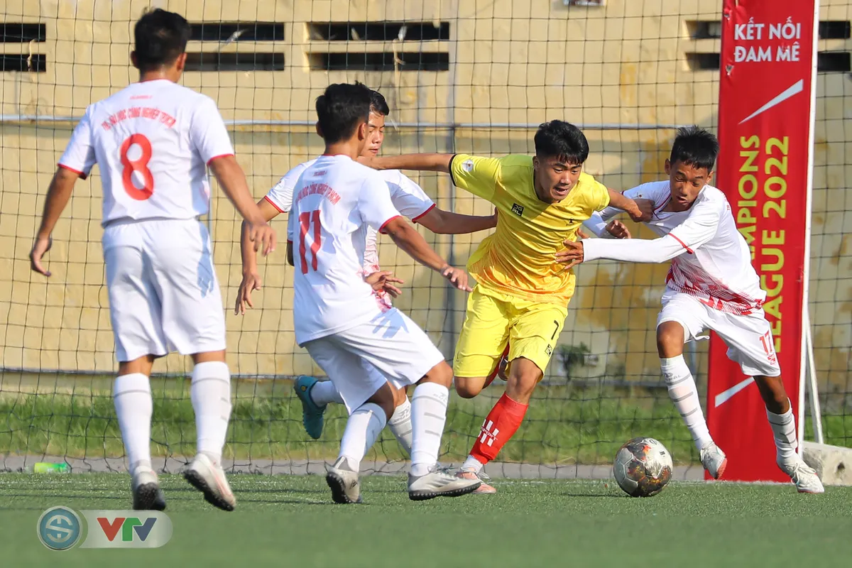 Đại học Giao thông Vận tải gặp Đại học Sư phạm TDTT Hà Nội ở trận chung kết SV Champions League - Ảnh 13. Đại học Giao thông Vận tải gặp Đại học Sư phạm TDTT Hà Nội ở trận chung kết SV Champions League - Ảnh 13.