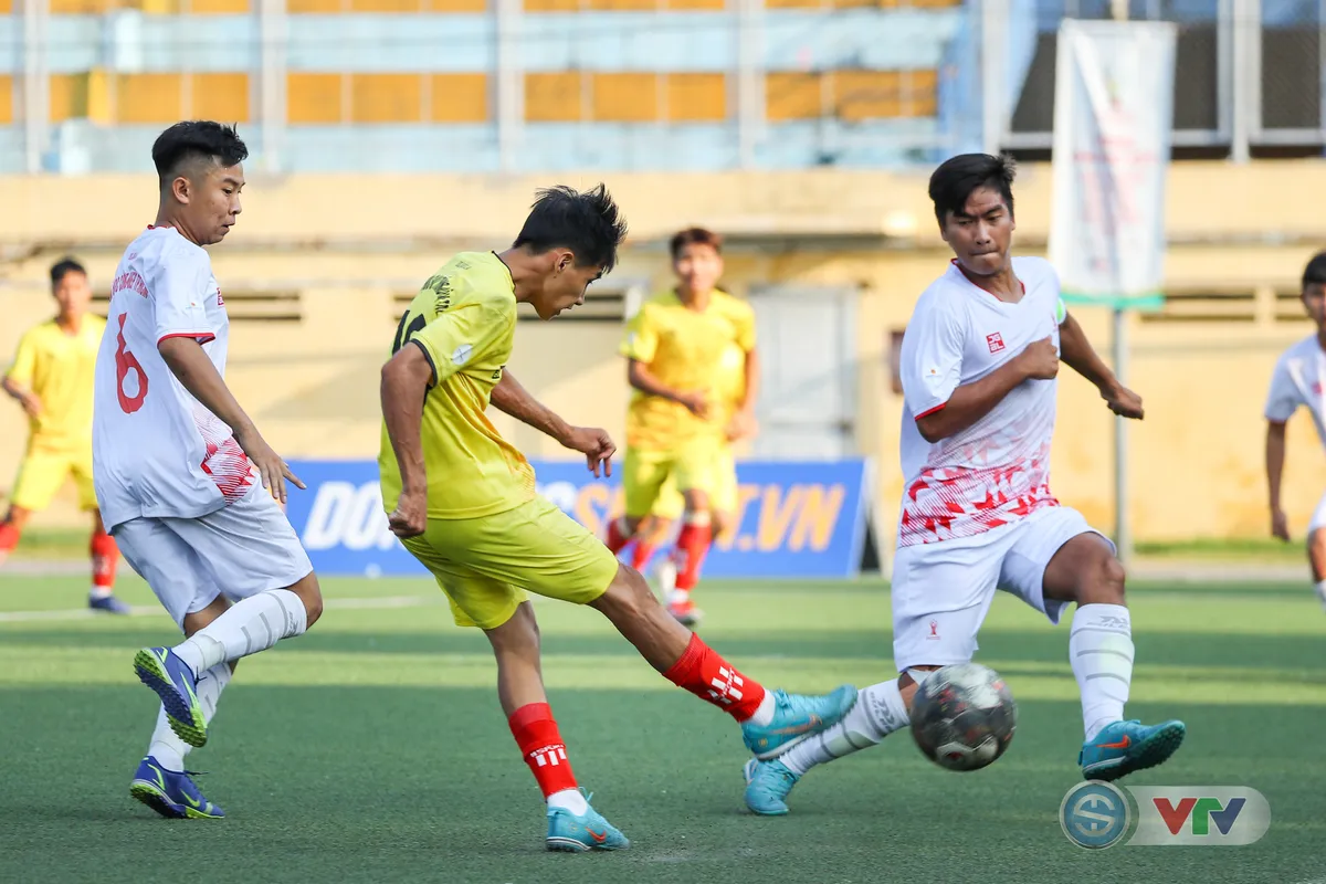 Đại học Giao thông Vận tải gặp Đại học Sư phạm TDTT Hà Nội ở trận chung kết SV Champions League - Ảnh 7. Đại học Giao thông Vận tải gặp Đại học Sư phạm TDTT Hà Nội ở trận chung kết SV Champions League - Ảnh 7.