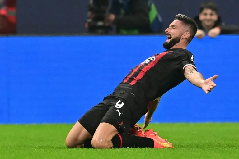 ĐT Pháp có thể hy vọng vào Giroud và Rabiot? - Ảnh 1. ĐT Pháp có thể hy vọng vào Giroud và Rabiot? - Ảnh 1.