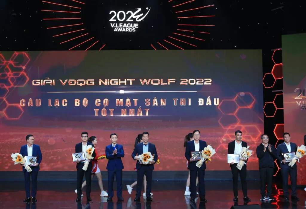V.League Awards 2022: Tôn vinh và tỏa sáng các danh hiệu! - Ảnh 16. V.League Awards 2022: Tôn vinh và tỏa sáng các danh hiệu! - Ảnh 16.