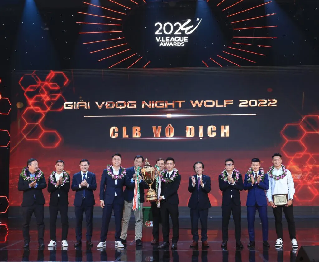 V.League Awards 2022: Tôn vinh và tỏa sáng các danh hiệu! - Ảnh 2. V.League Awards 2022: Tôn vinh và tỏa sáng các danh hiệu! - Ảnh 2.