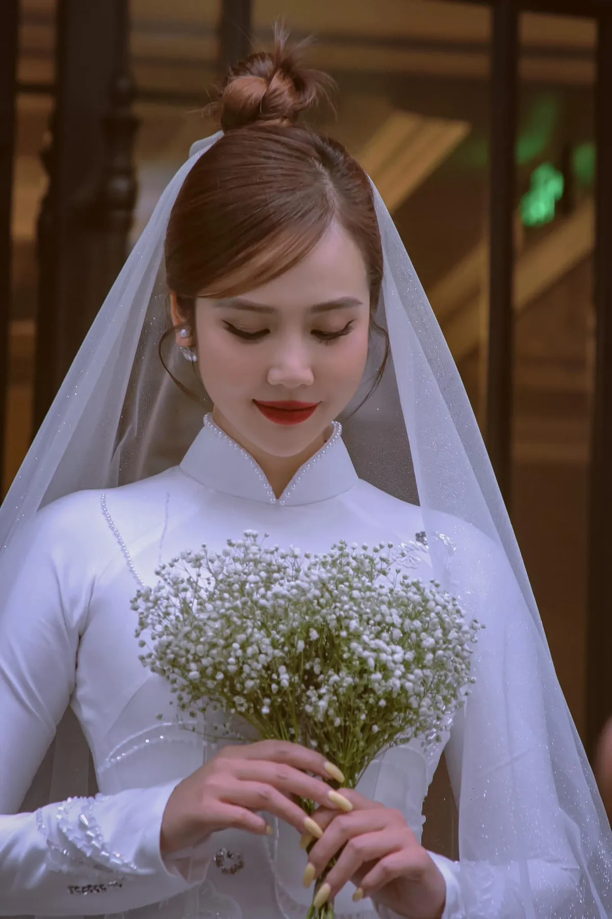 Diễn viên Việt tuần qua: Việt Hoa hóa nàng Kiều, Bảo Thanh thành chiến sĩ công an - Ảnh 21.