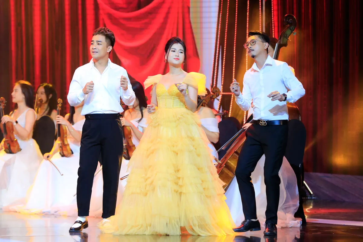 Waiting for you Mono phiên bản Gala cười 2023 - Ảnh 2.