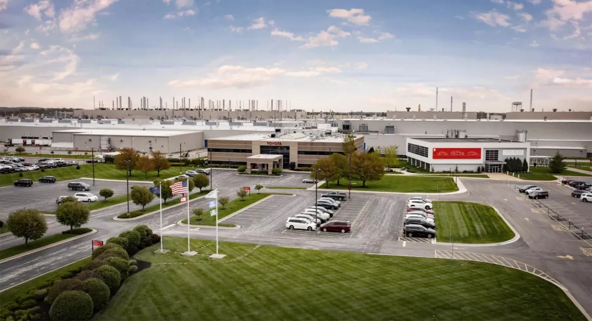 Toyota đặt mục tiêu bán xe không phát thải tại thị trường châu Âu vào năm 2040 - Ảnh 2.