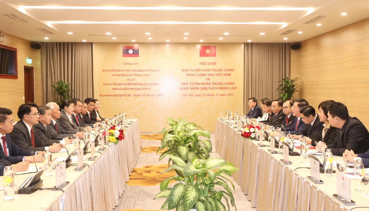 Việt Nam - Lào tăng cường trao đổi, chia sẻ kinh nghiệm công tác tuyên giáo - Ảnh 3.