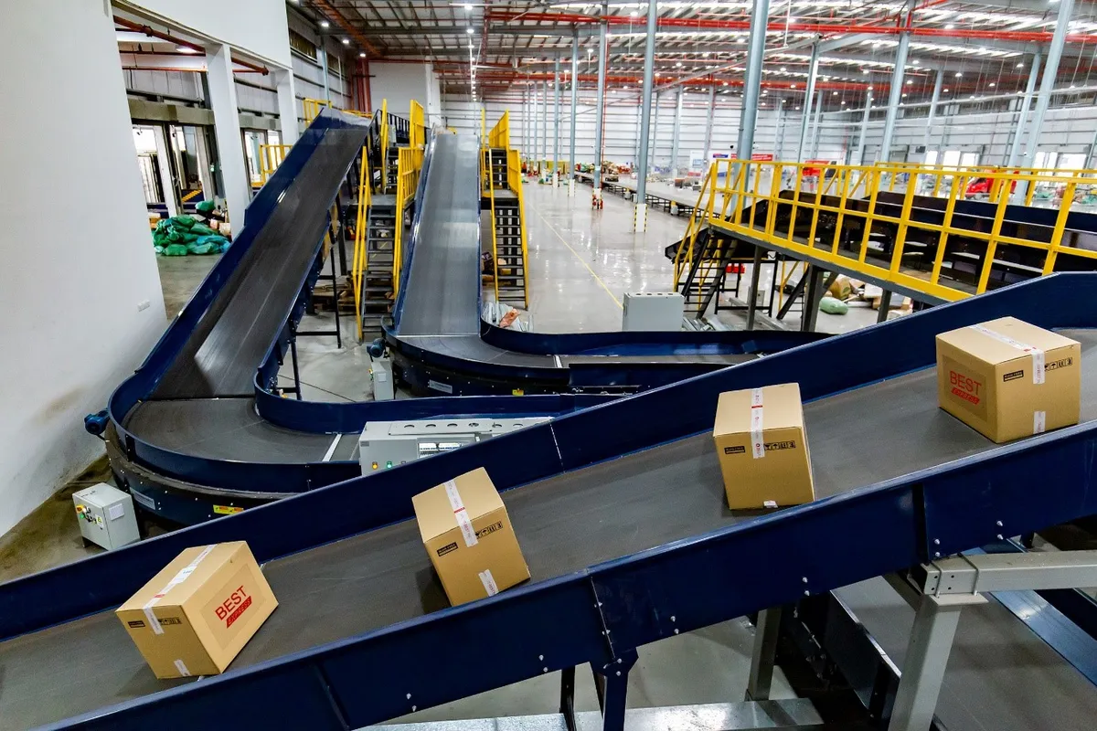 BEST Express lọt Top 10 Dịch vụ Tin d&ugrave;ng Việt Nam 2022 - Ảnh 2.