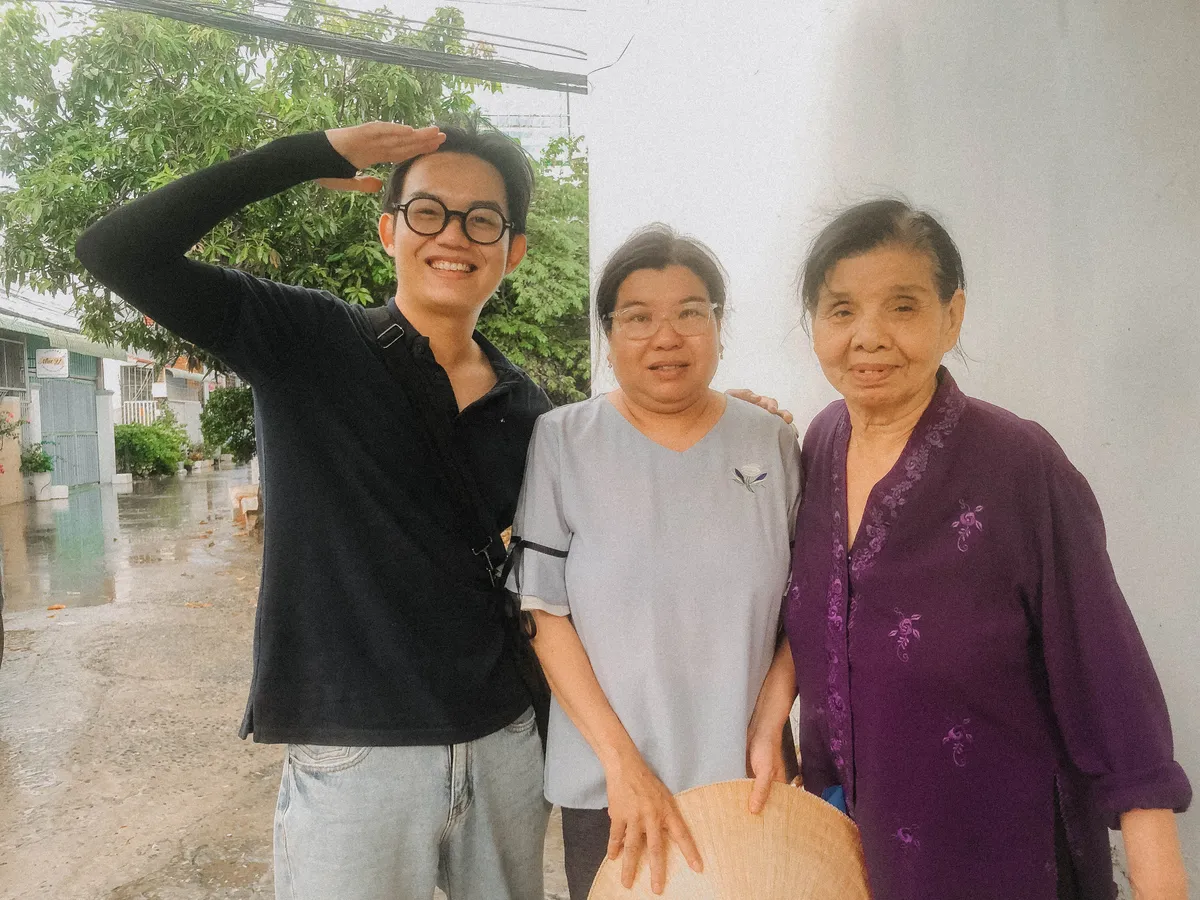 Chuyện chưa kể sau ph&oacute;ng sự 47 năm nu&ocirc;i con đồng đội - Ảnh 5.