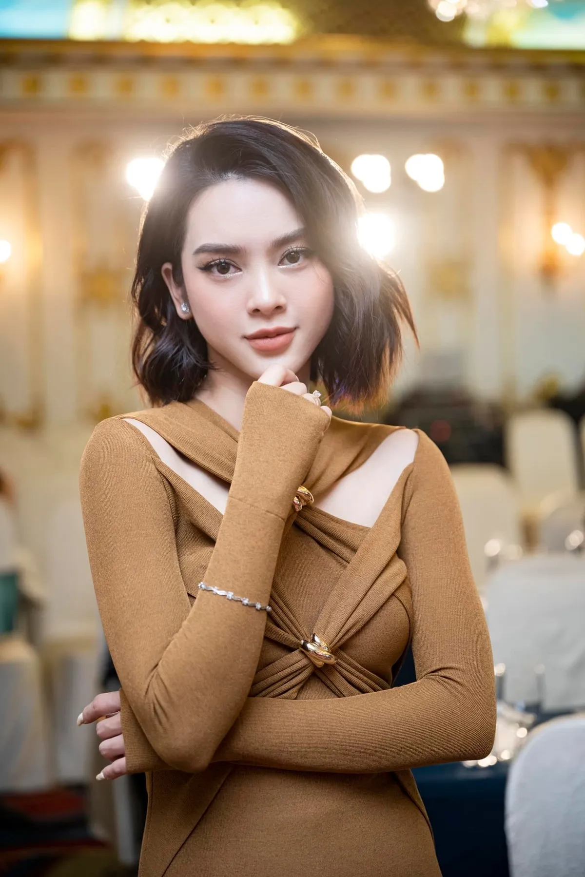 Quỳnh Lương - từ nữ hoàng lookbook tới những vai diễn cá tính trên sóng giờ vàng - Ảnh 1.