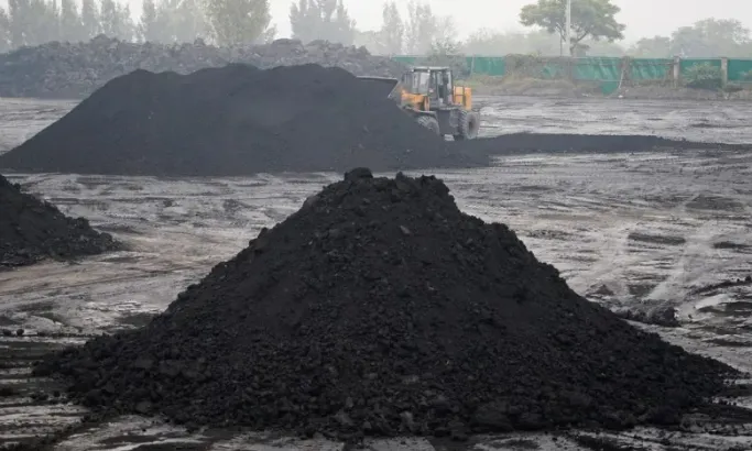 Ti&ecirc;u thụ than to&agrave;n cầu cao kỷ lục - Ảnh 1.