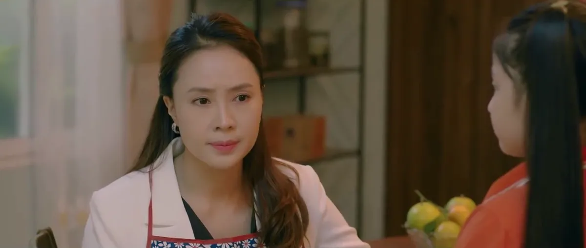 H&agrave;nh tr&igrave;nh c&ocirc;ng l&yacute; - Tập 33: Phương giận khi mẹ chồng x&uacute;i b&eacute; Thư - Ảnh 4.
