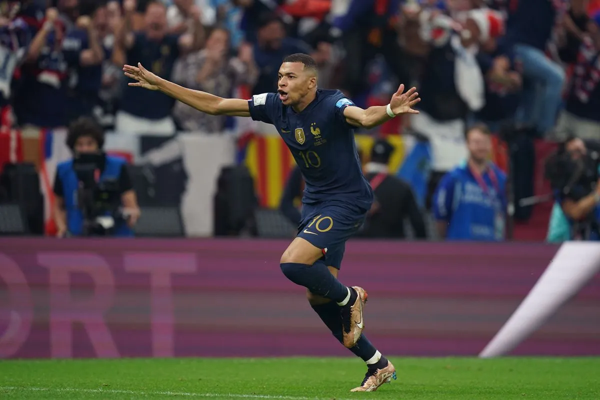 Top 10 cầu thủ có giá trị cao nhất sau World Cup 2022 - Ảnh 10. Top 10 cầu thủ có giá trị cao nhất sau World Cup 2022 - Ảnh 10.
