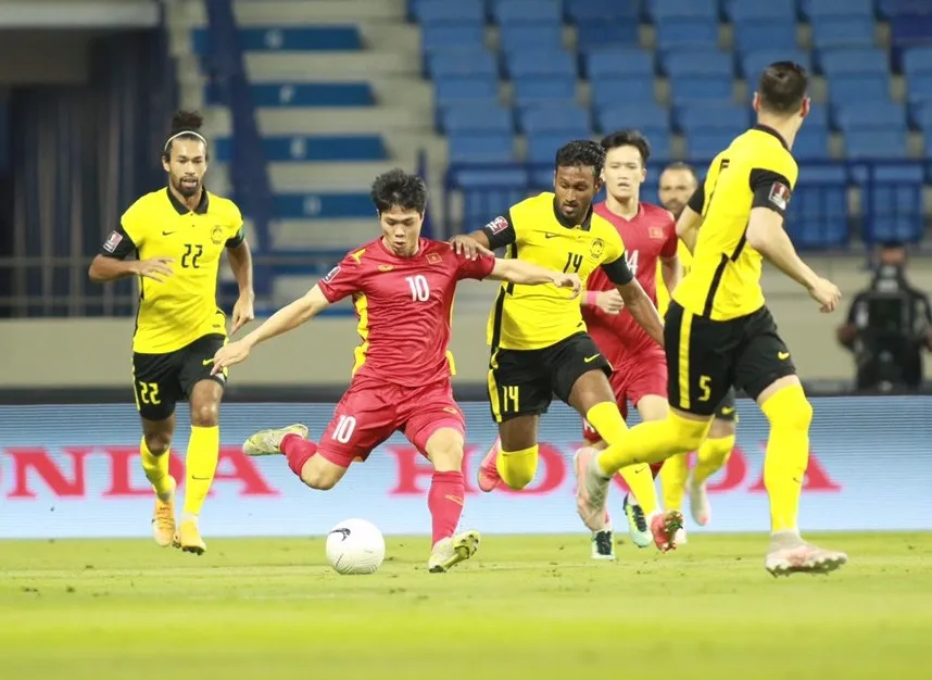 AFF Cup 2022, Việt Nam vs Malaysia: Lịch sử đối đầu có lợi cho thầy trò HLV Park Hang Seo - Ảnh 1. AFF Cup 2022, Việt Nam vs Malaysia: Lịch sử đối đầu có lợi cho thầy trò HLV Park Hang Seo - Ảnh 1.