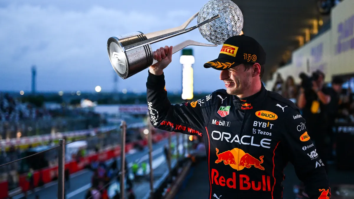 Max Verstappen được các lãnh đội F1 vinh danh - Ảnh 1. Max Verstappen được các lãnh đội F1 vinh danh - Ảnh 1.