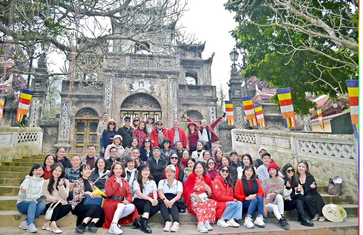 Thăm vùng lõi di sản Tràng An, thúc đẩy các tour du lịch liên kết các tỉnh đồng bằng sông Hồng - Ảnh 1.