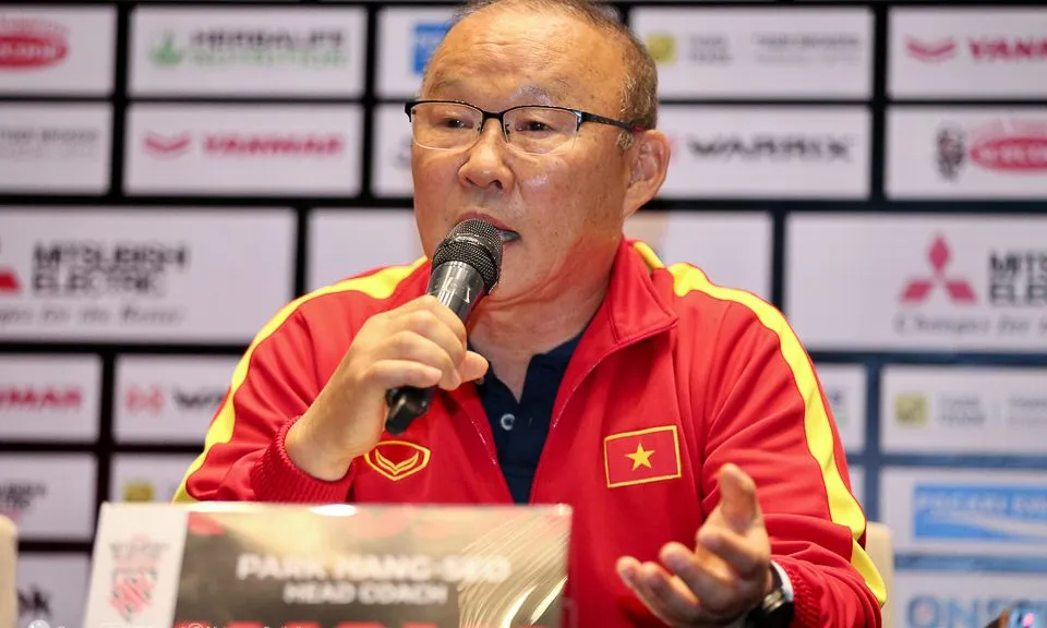 HLV Park Hang Seo: Mục tiêu của chúng tôi luôn là chiến thắng dù phải đá trên sân khách - Ảnh 2. HLV Park Hang Seo: Mục tiêu của chúng tôi luôn là chiến thắng dù phải đá trên sân khách - Ảnh 2.