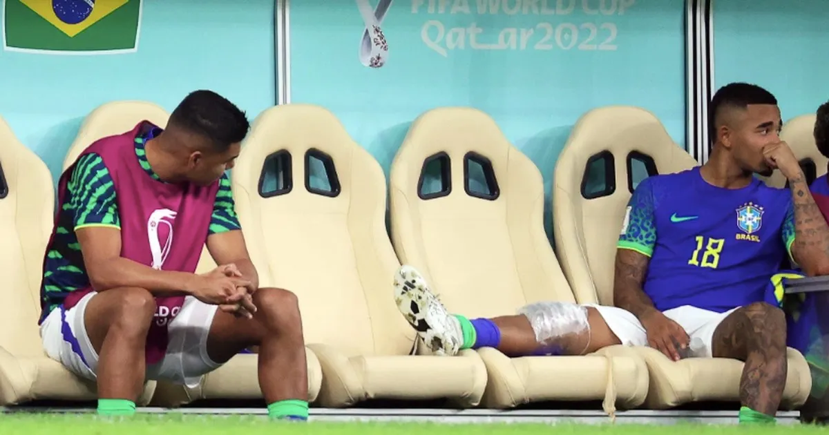 Gabriel Jesus và Alex Telles chấn thương, Brazil lo lắng trước trận gặp Hàn Quốc | Vòng 1/8 World Cup 2022 - Ảnh 1. Gabriel Jesus và Alex Telles chấn thương, Brazil lo lắng trước trận gặp Hàn Quốc | Vòng 1/8 World Cup 2022 - Ảnh 1.