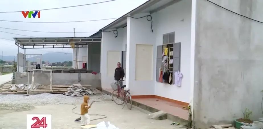 Giấc mơ l&ecirc;n bờ của những phận đời l&ecirc;nh đ&ecirc;nh s&ocirc;ng nước nhiều thế hệ - Ảnh 11.