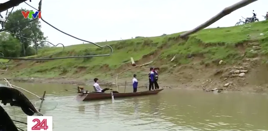 Giấc mơ l&ecirc;n bờ của những phận đời l&ecirc;nh đ&ecirc;nh s&ocirc;ng nước nhiều thế hệ - Ảnh 3.