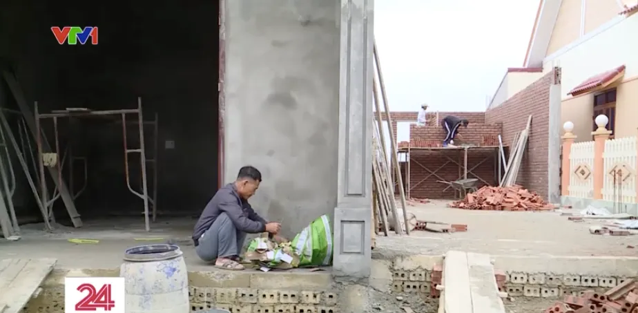 Giấc mơ l&ecirc;n bờ của những phận đời l&ecirc;nh đ&ecirc;nh s&ocirc;ng nước nhiều thế hệ - Ảnh 6.