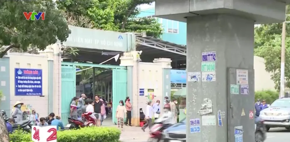 Thay &aacute;o mới cho trạm biến &aacute;p th&acirc;n trụ th&eacute;p - Ảnh 1.