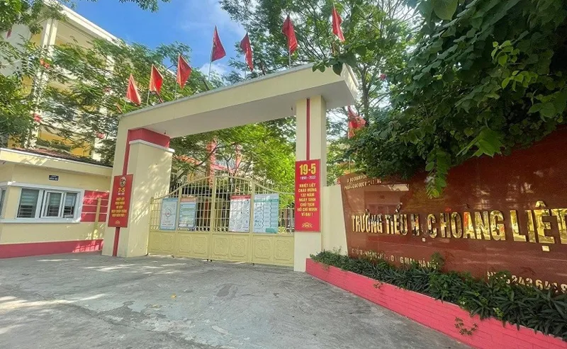 Hà Nội: Sức khỏe của 8 học sinh tiểu học nhập viện do hút thuốc lá điện tử đã ổn định - Ảnh 1. Hà Nội: Sức khỏe của 8 học sinh tiểu học nhập viện do hút thuốc lá điện tử đã ổn định - Ảnh 1.