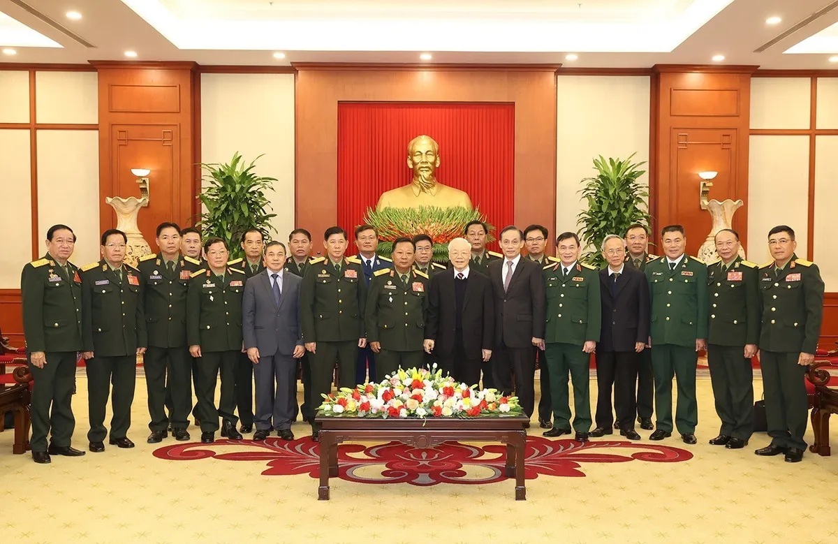 Tổng Bí thư: Việt Nam - Lào không chỉ là hai nước láng giềng mà còn là đồng chí, anh em thân thiết - Ảnh 3.