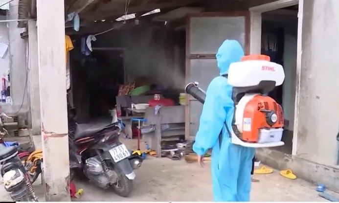 Nam Trung bộ, Tây Nguyên liên tục xuất hiện hàng chục ổ dịch sốt xuất huyết mới - Ảnh 2. Nam Trung bộ, Tây Nguyên liên tục xuất hiện hàng chục ổ dịch sốt xuất huyết mới - Ảnh 2.