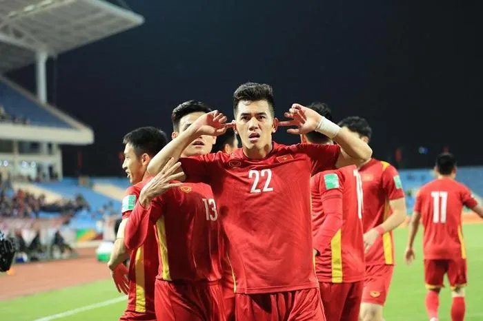 BXH FIFA tháng 2/2022: ĐT Việt Nam vững top 100, ĐT Trung Quốc tụt hạng - Ảnh 1. BXH FIFA tháng 2/2022: ĐT Việt Nam vững top 100, ĐT Trung Quốc tụt hạng - Ảnh 1.