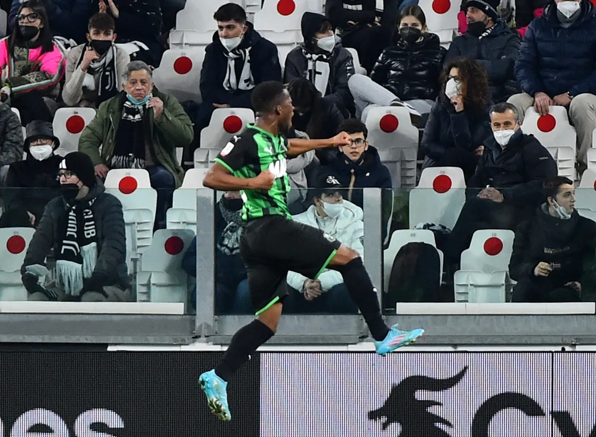 Vượt qua Sassuolo, Juventus vào bán kết Coppa Italia - Ảnh 2. Vượt qua Sassuolo, Juventus vào bán kết Coppa Italia - Ảnh 2.