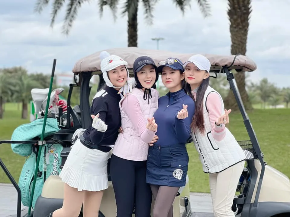 Dàn MC, BTV và diễn viên so kè nhan sắc trên sân golf - Ảnh 24.