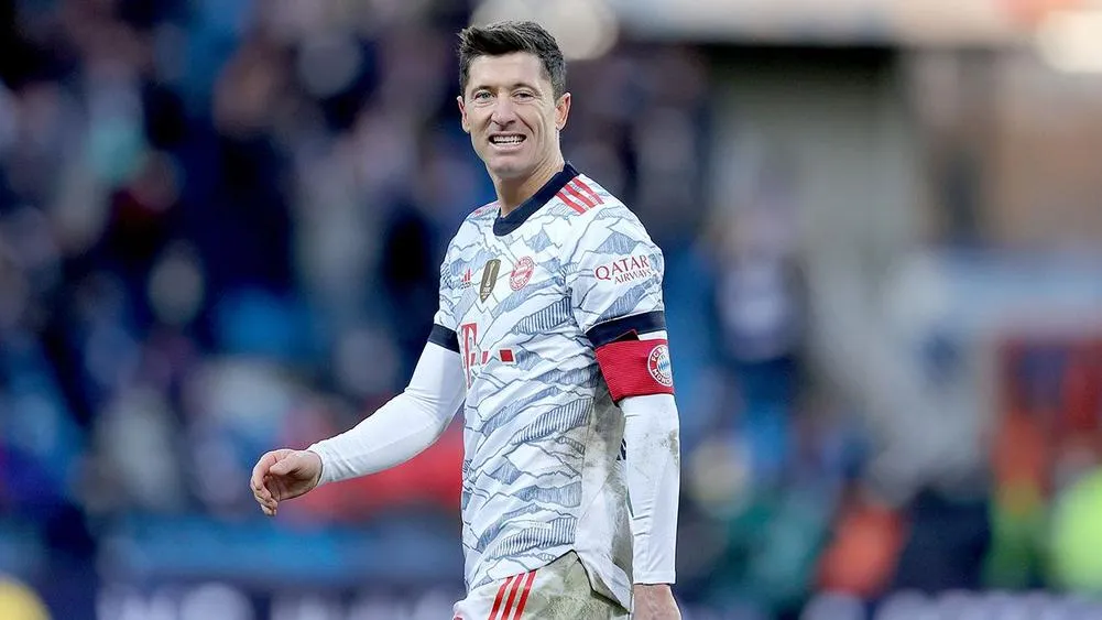 Bochum 4-2 Bayern Munich | Lewandowski lập cú đúp, Hùm xám vẫn bại trận - Ảnh 2. Bochum 4-2 Bayern Munich | Lewandowski lập cú đúp, Hùm xám vẫn bại trận - Ảnh 2.