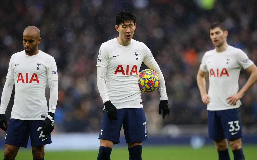 Tottenham thua sốc, HLV Conte nói lời cay đắng - Ảnh 1. Tottenham thua sốc, HLV Conte nói lời cay đắng - Ảnh 1.