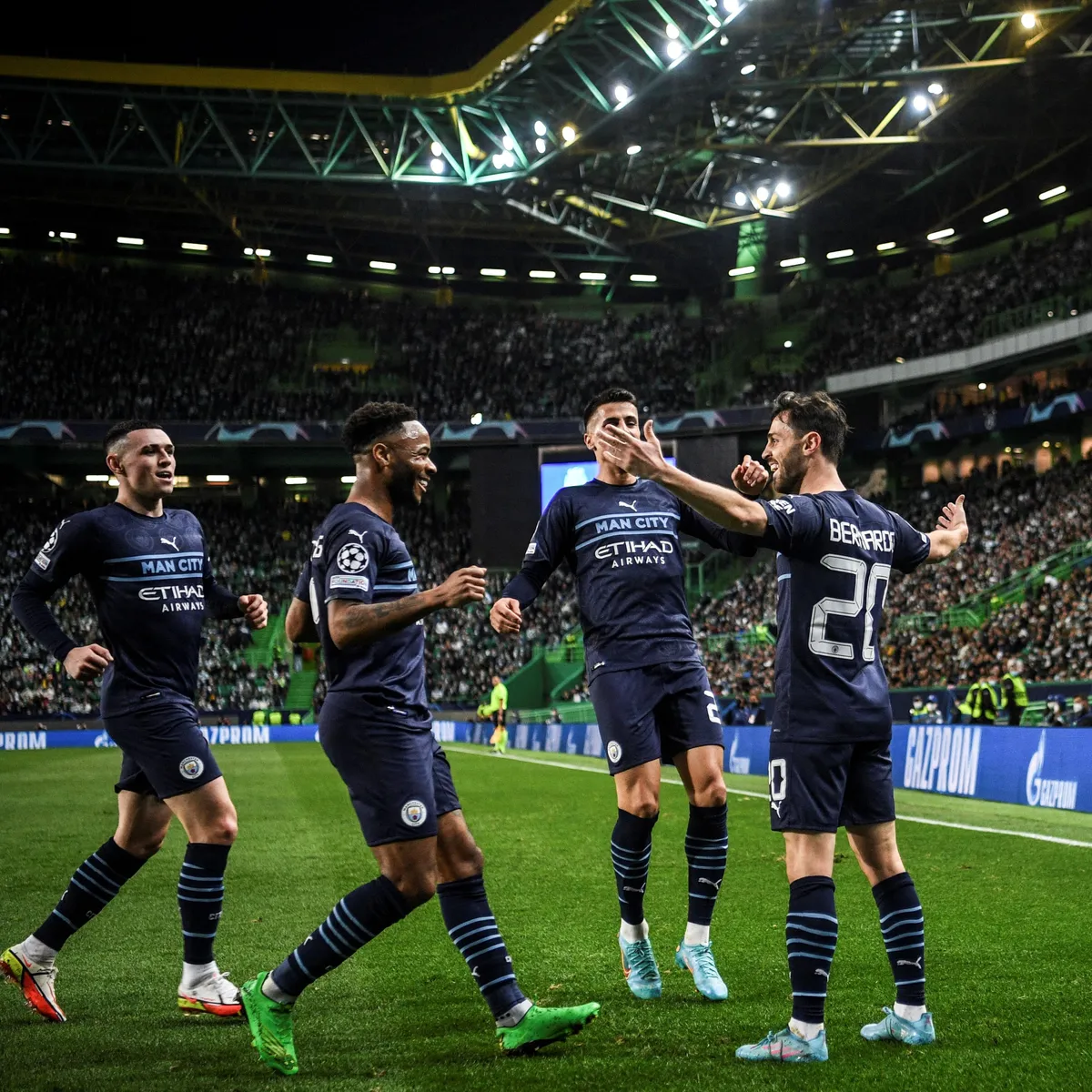 Kết quả vòng 1/8 UEFA Champions League hôm nay: PSG thắng tối thiểu Real Madrid, Man City thắng đậm Sporting - Ảnh 3. Kết quả vòng 1/8 UEFA Champions League hôm nay: PSG thắng tối thiểu Real Madrid, Man City thắng đậm Sporting - Ảnh 3.