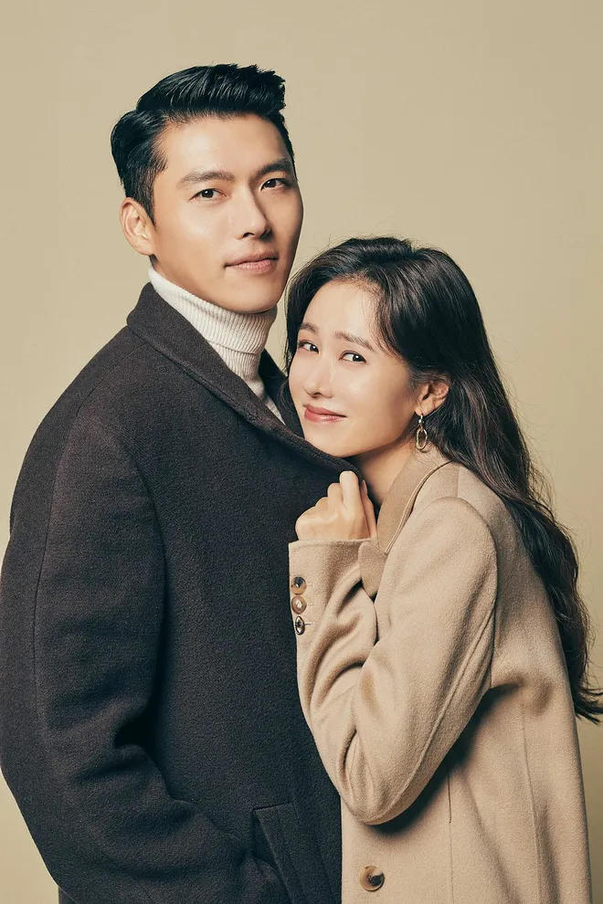 Son Ye Jin: Hyun Bin là tình đầu của tôi - Ảnh 1.