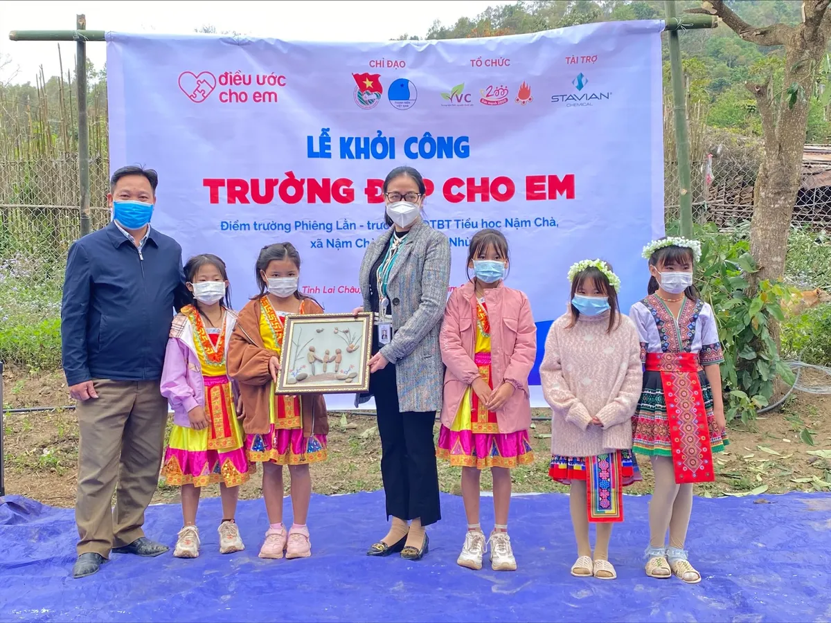 Khởi công xây dựng 5 ngôi trường khang trang cho trẻ em vùng cao - Ảnh 2.