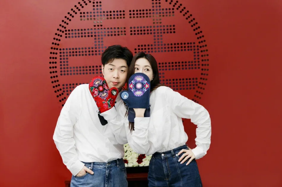 MC Đỗ Hải Đ&agrave;o kết h&ocirc;n với tiểu Angelababy - Ảnh 2.