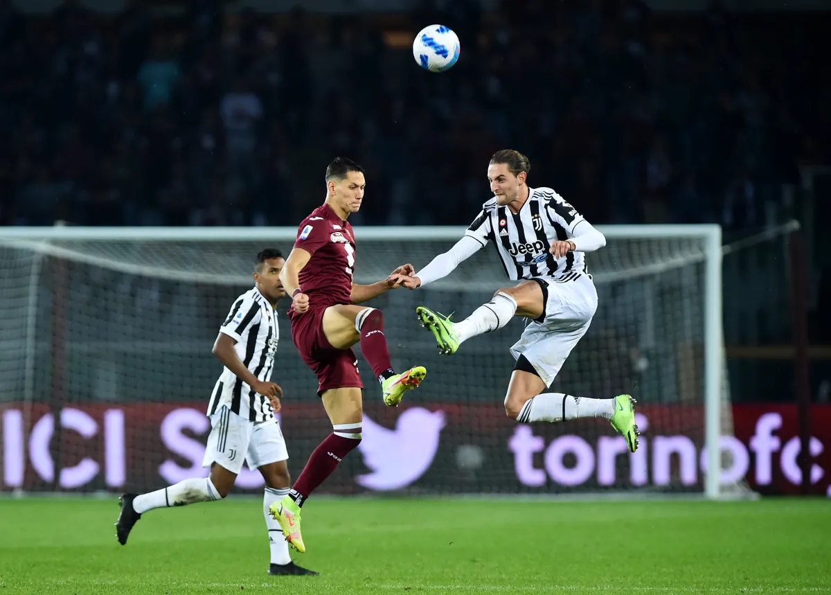 Lịch thi đấu và trực tiếp các trận đấu VĐQG châu Âu tuần này: Tâm điểm Valencia – Barcelona, derby Turin - Ảnh 1. Lịch thi đấu và trực tiếp các trận đấu VĐQG châu Âu tuần này: Tâm điểm Valencia – Barcelona, derby Turin - Ảnh 1.