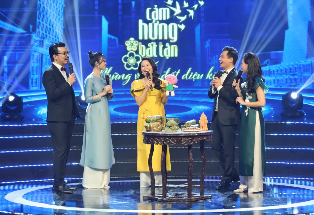 Mãn nhãn với chương trình nghệ thuật ấn tượng Cảm hứng bất tận - Những vùng đất diệu kỳ - Ảnh 7.