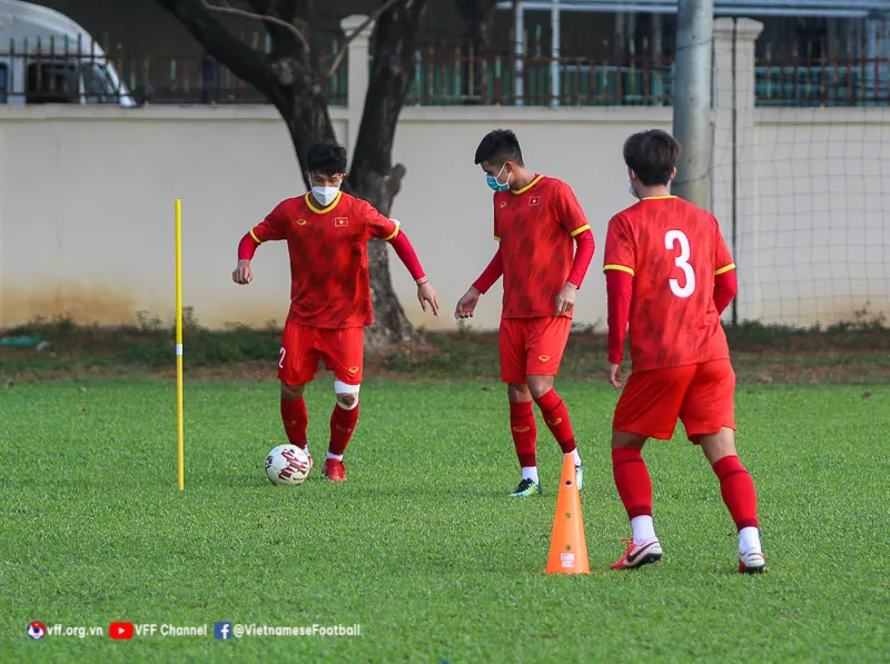 ĐT U23 Việt Nam nỗ lực vượt khó, hi vọng đủ lực lượng cho trận gặp Thái Lan - Ảnh 2. ĐT U23 Việt Nam nỗ lực vượt khó, hi vọng đủ lực lượng cho trận gặp Thái Lan - Ảnh 2.