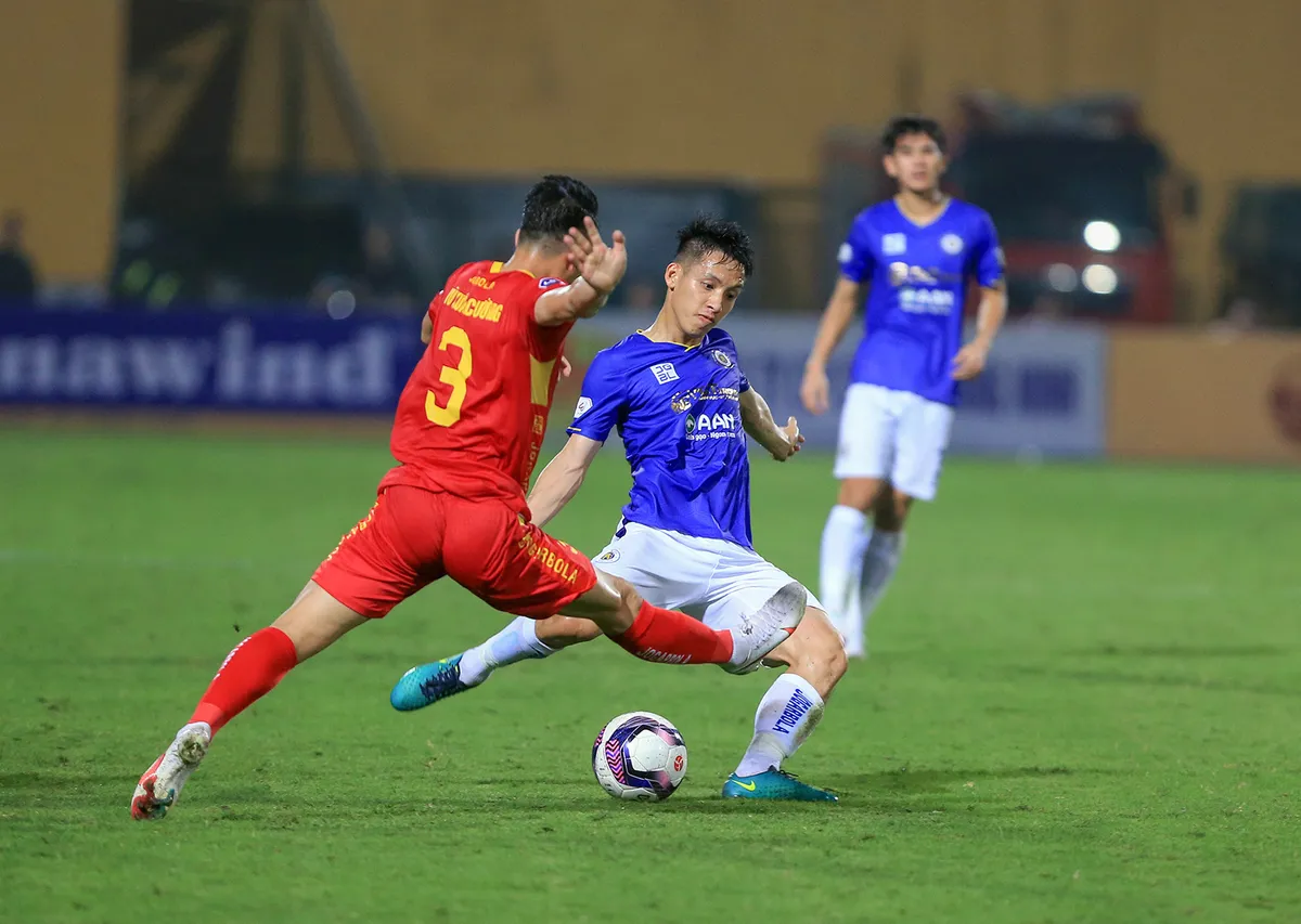 Trận CLB Hà Nội – Đông Á Thanh Hóa chính thức tạm hoãn - Ảnh 1.