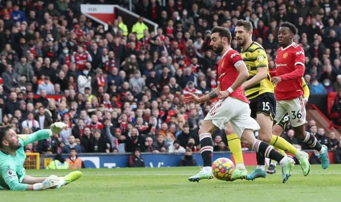 Phung phí cơ hội, Manchester United chia điểm với Watford - Ảnh 2. Phung phí cơ hội, Manchester United chia điểm với Watford - Ảnh 2.