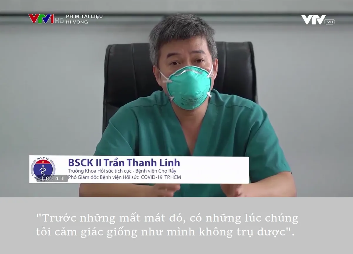 Thầy thuốc Việt Nam và cuộc đối đầu lịch sử với COVID-19: Chúng tôi không buông tay! - Ảnh 8.