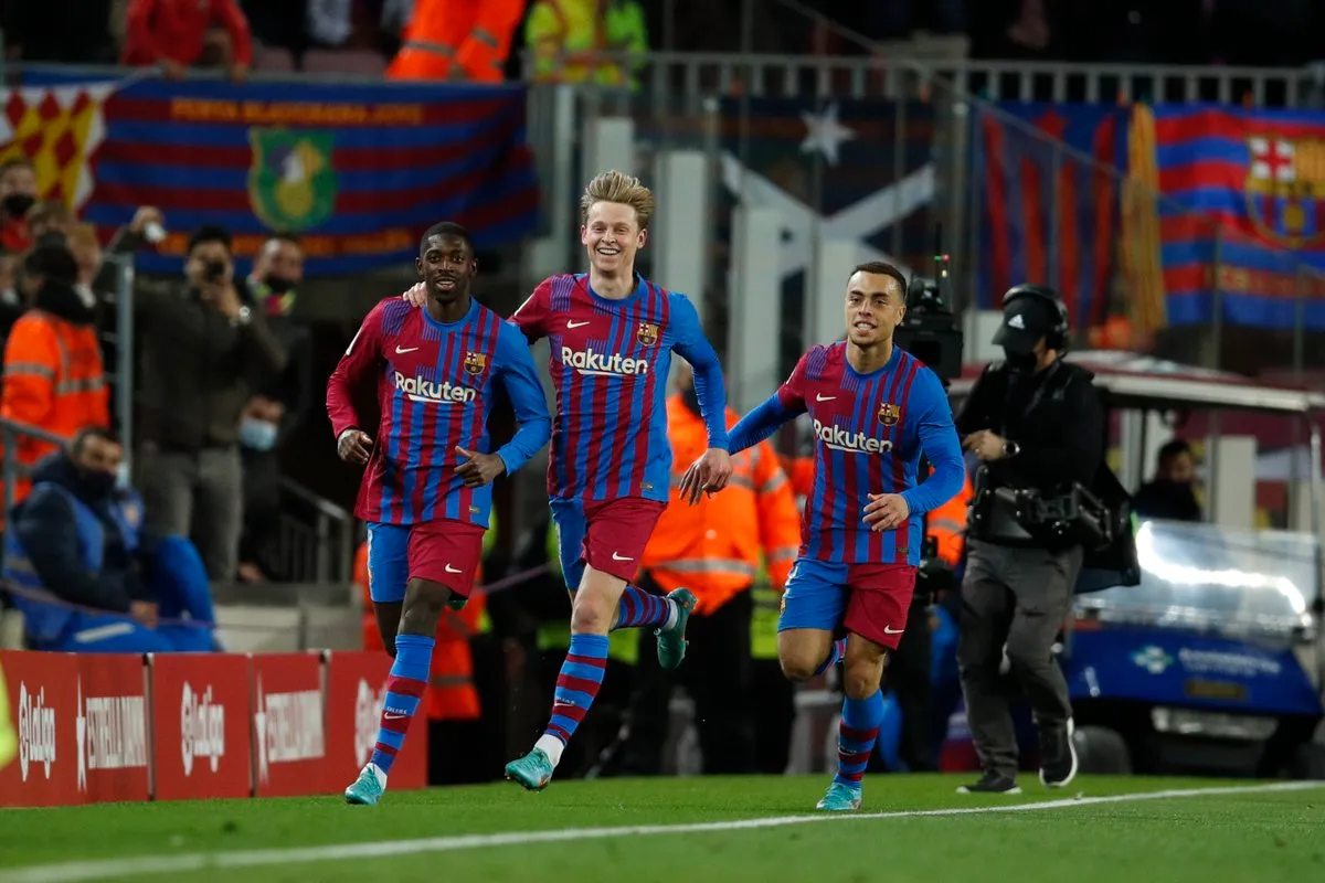 Aubameyang tiếp tục ghi bàn, Barca thắng đậm 4-0 Athletic Bilbao - Ảnh 3. Aubameyang tiếp tục ghi bàn, Barca thắng đậm 4-0 Athletic Bilbao - Ảnh 3.
