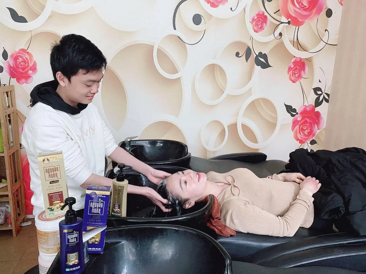 Thử th&aacute;ch đậm t&igrave;nh nhất m&ugrave;a xu&acirc;n 2022 được cộng đồng hưởng ứng tham gia - Ảnh 2.