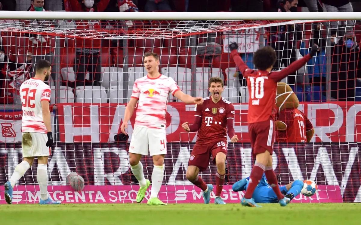 Thắng RB Leipzig, Bayern Munich củng cố ngôi đầu Bundesliga - Ảnh 1. Thắng RB Leipzig, Bayern Munich củng cố ngôi đầu Bundesliga - Ảnh 1.