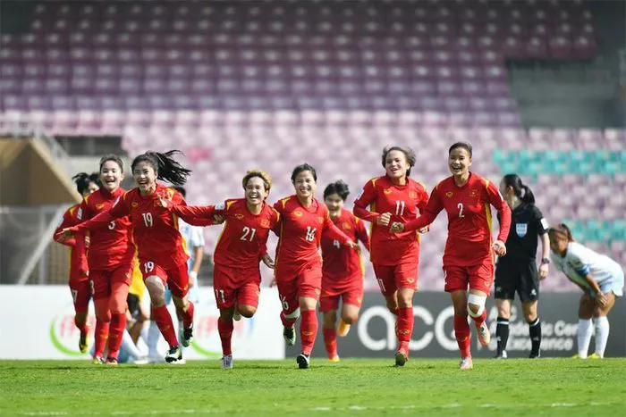 Tuyển nữ Việt Nam sẽ nhận gần 17 tỷ đồng tiền thưởng từ FIFA - Ảnh 1.