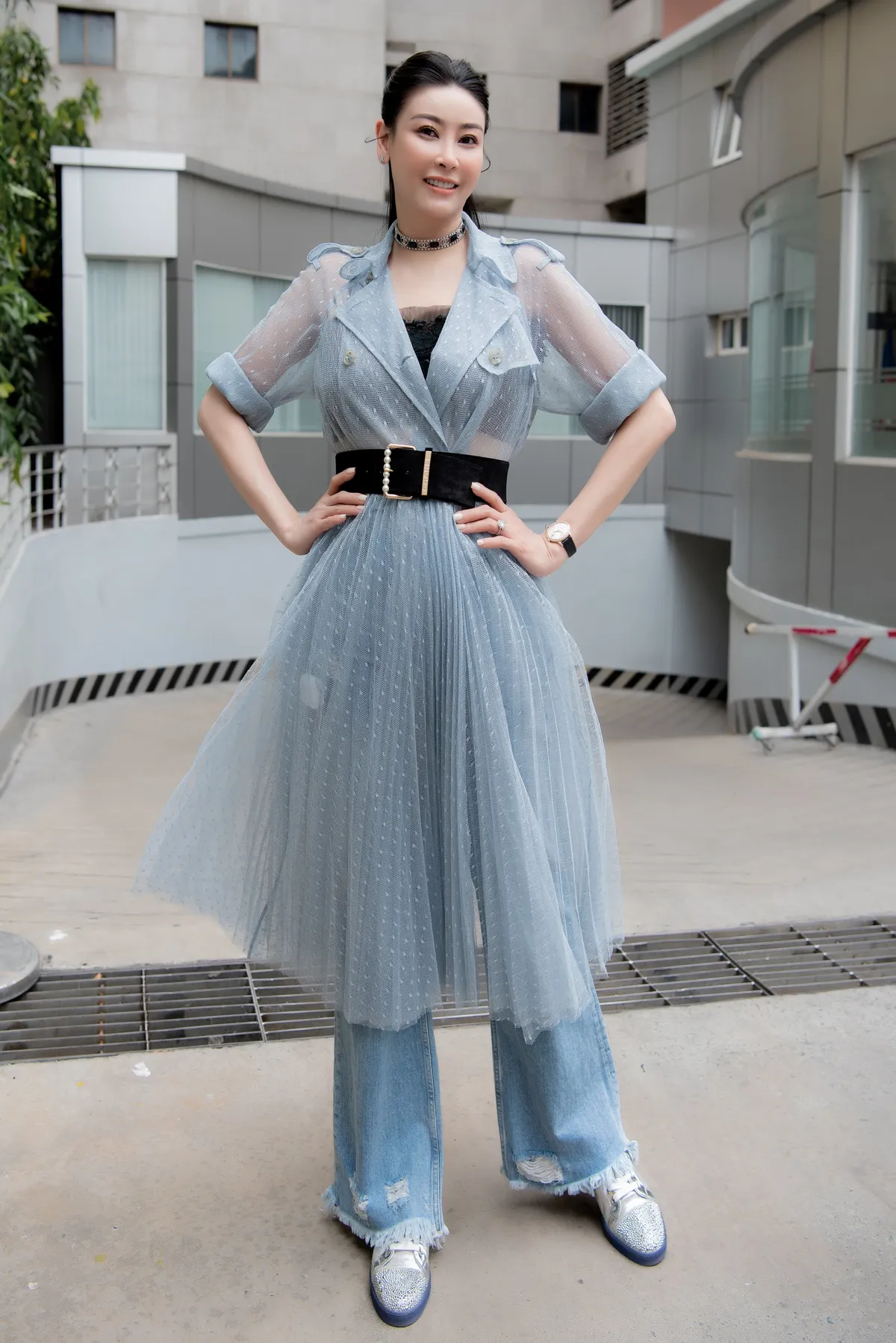 D&agrave;n Hoa hậu, &Aacute; hậu sinh năm 2000 c&ugrave;ng đọ nhan sắc - Ảnh 10.