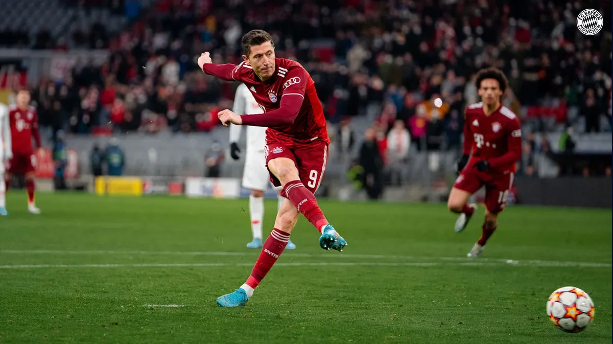 Lewandowski dẫn đầu cuộc đua Chiếc giày Vàng châu Âu - Ảnh 1. Lewandowski dẫn đầu cuộc đua Chiếc giày Vàng châu Âu - Ảnh 1.