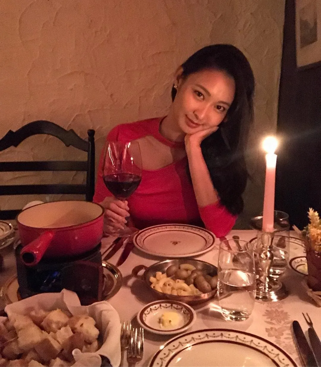 Trương Thư Nh&atilde; - Hoa hậu Hong Kong lười nhất đang sống cuộc sống xa hoa - Ảnh 3.